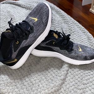 1 DAY SALE! Nike free TR 9 training